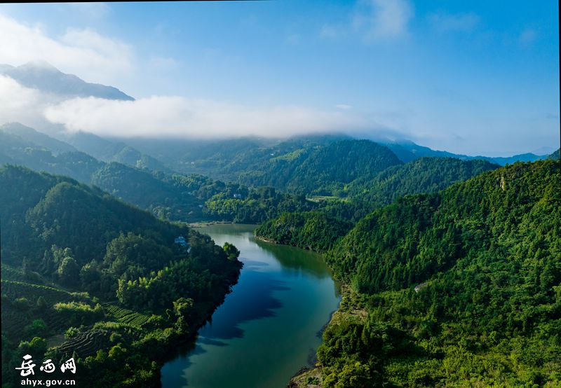 岳西来榜：绿水青山赛江南